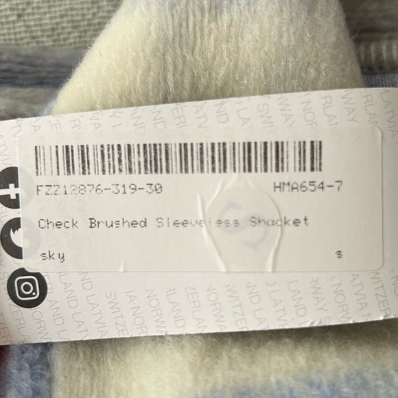 BOOHOO Blue CHECK Plaid SLEEVELESS SHACKET Sz Small Wool Blend Fall NEW - Picture 8 of 9